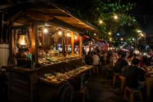 Angkringan malam di kawasan Medan Petisah dengan pengunjung menikmati kuliner malam